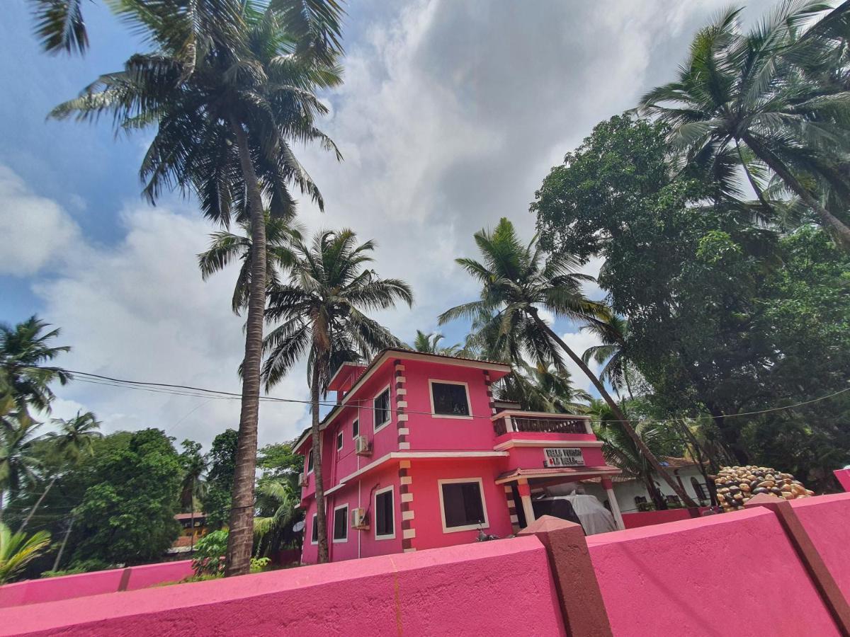 Bella Pensao Bed & Breakfast Parra Bagian luar foto